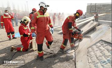 تمرین سراسری زلزله در بوستان ولایت 37