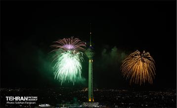 نور افشانی در شب سالگرد پیروزی انقلاب اسلامی 8