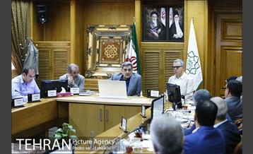 جلسه شورای معاونان و مشاورین با حضور شهردار تهران 12