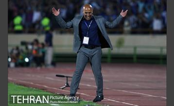 دیدار استقلال تهران وتراکتور سازی تبریز در لیگ برتر فوتبال 17