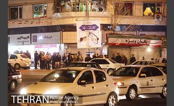 نور افشانی در میدان انقلاب بمناسبت 22 بهمن 5