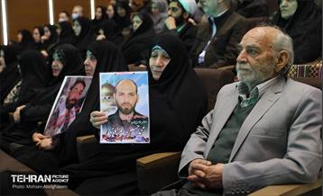 یادواره 2 هزار شهید منطقه ۴ شهرداری تهران  32