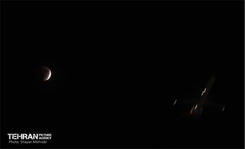 ماه خونین» 18