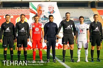دیدار تیم های فوتبال پرسپولیس و ذوب آهن 4
