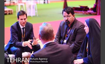 دیدار دبیر کل سازمان ICLEI با چند تن از مدیران شهردارى تهران 5