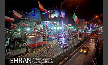 96-11-21 آذین بندی خیابان ها به مناسبت 22 بهمن 9