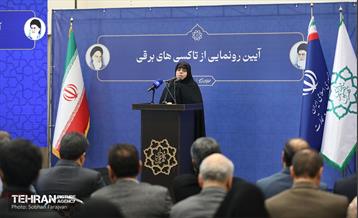 آیین رونمایی از تاکسی‌های برقی  11