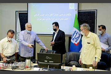 ملاقات مردمی حبیب کاشانی با شهروندان منطقه 5