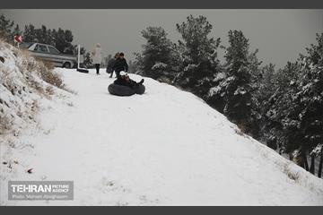 روز برفی تهران - 2 10