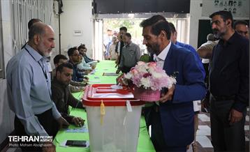 انتخابات چهاردهمین دوره ریاست جمهوری - مسجد النبی (ص) 40