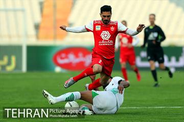 دیدار تیم های فوتبال پرسپولیس و ذوب آهن 23