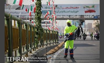 خدمات شهرداری تهران در پایان راهپیمایی ۲۲ بهمن 16