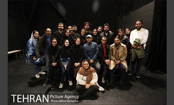 نمایش نایب سرخی ها 13