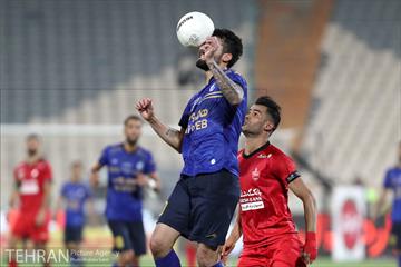دیدار تیم های فوتبال پرسپولیس و استقلال تهران 32