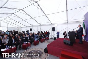 آیین "کاشت نهال به یاد فرشتگان ماندگار اهدا عضو" با حضور شهردار تهران 12