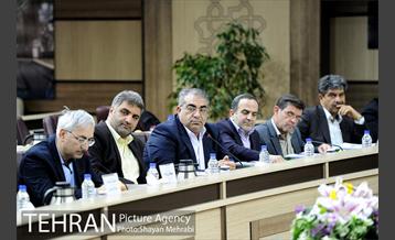 بیست و سومین جلسه شوراى معاونین، مشاورین و شهرداران مناطق ٢٢ گانه شهردارى تهران 8