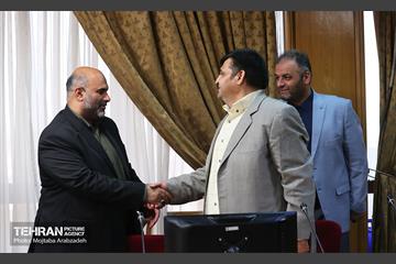 امضای تفاهم‌نامه میان شهرداری تهران و فدراسیون وزنه‌برداری 19