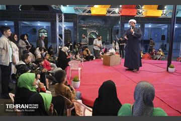 ویژه برنامه «مهمونی شهر» در باغ‌راه حضرت زهرا(س) - 3 5