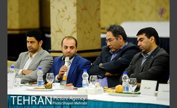 نشست هم اندیشی مدیرعامل سازمان زیباسازی، مدیران کل روابط عمومی بانک های عامل و مدیران شرکت های تبلیغاتی 30