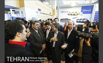 بازدید شهردار تهارن از نمایشگاه تهران هوشمند 9