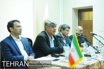 نشست بررسی دایره مشمول قانون ممنوعیت بکارگیری بازنشستگان 11