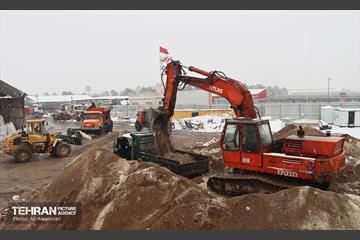 عملیات برف‌روبی در منطقه چهار