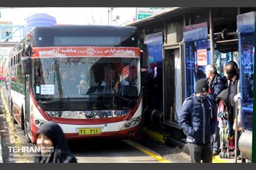 خدمات شهرداری تهران در پایان راهپیمایی ۲۲ بهمن 24