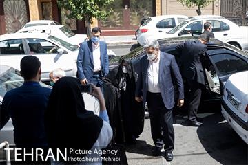 حضور شهردار تهران در انتخابات 1400
