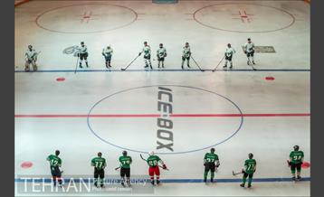 مسابقات هاکی رو یخ 5