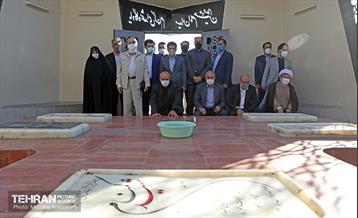 آیین افتتاح نمایشگاه  عطر سیب  9