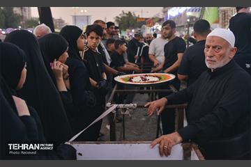 تقدیر و تکریم از خدمات موکب‌داران عراقی 6