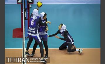 دیدار تیم‌های والیبال شهرداری قزوین و سروقامتان بابل 12