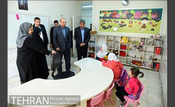 بازدید شهردار تهران از مدرسه استثنایی نظام مافی 3