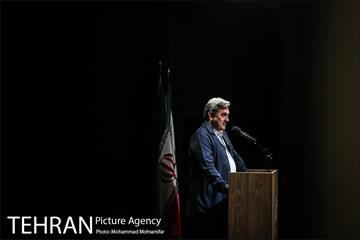 تجلیل شهردار تهران از محمدجواد ظریف 19