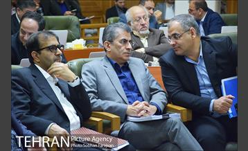 یکصد و هفتاد و چهارمین جلسه شورای شهر 19