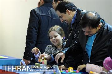 ویژه برنامه نوروزگار در برج میلاد 16