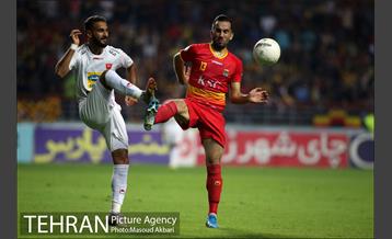 دیدار تیم های پرسپولیس و فولاد خوزستان  13