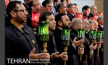 رونمایی از پرچم حرم حضرت عبدالعظیم (ع) در برج میلاد 21