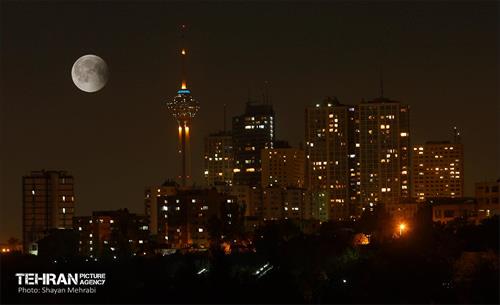 ماه خونین» 1