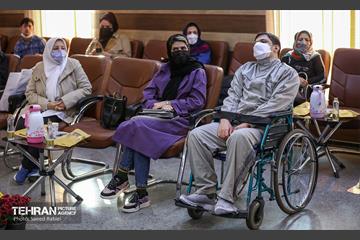 دیدار صمیمی شهروندان دارای معلولیت منطقه 5 با سیدمحمد آقامیری عضو شورا و احسان شریفی شهردار منطقه 5