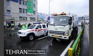خدمات شهرداری تهران در پایان راهپیمایی یوم الله 22 بهمن 32