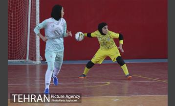 دیدار دو تیم فوتسال زنان سایپا و ملی حفاری 10