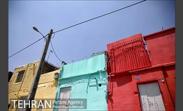 دیوار های رنگی محله هرندی 29