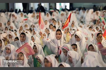 جشن تکلیف دختران نومکلف منطقه ۱۵ 5