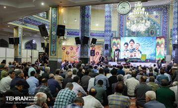 گرامیداشت شهدای خدمت در مسجد علی ابن الحسین (ع) 4