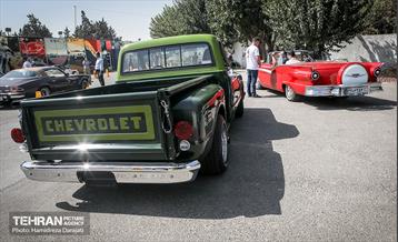 اجتماع بزرگ خودروهای کلاسیک در تور تهران دیـزین  31