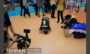 دیدار تیم‌های والیبال شهرداری ورامین و سایپا 28