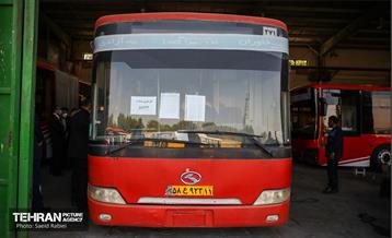 بازدید اعضای شورای شهر از مرکز اورهال سامانه شماره 2 اتوبوسرانی 12