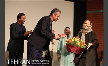 جشن برگزیدگان کانون تاتر کودک و نوجوان‎ 19