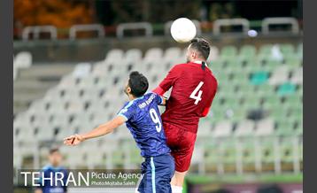 دیدار تیم های فوتبال پیکان و شهر خودرو 20